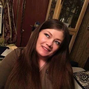 Meet your Posher, Tina